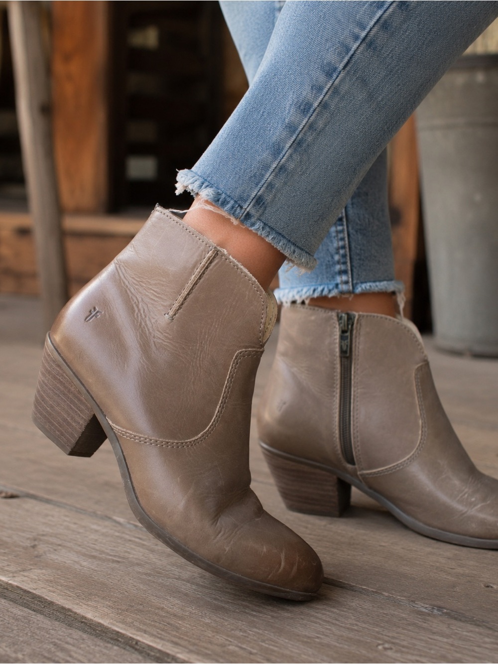 Frye Leather Jennifer Ankle Bootie Tan Size 6.5